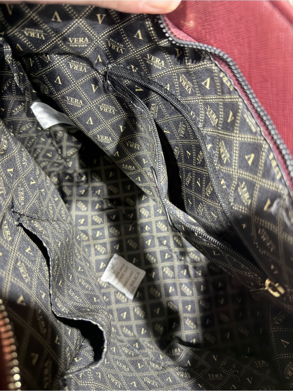 Vera New York structured shoulder tote handbag - Picture 7 of 7